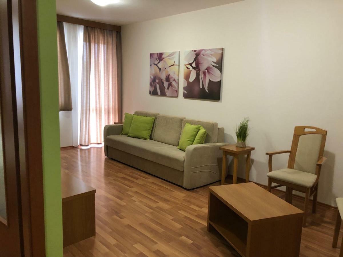 Rosemary Apartmanok, Rose, Lili, Mary1, Mary2 Hajdúszoboszló Εξωτερικό φωτογραφία