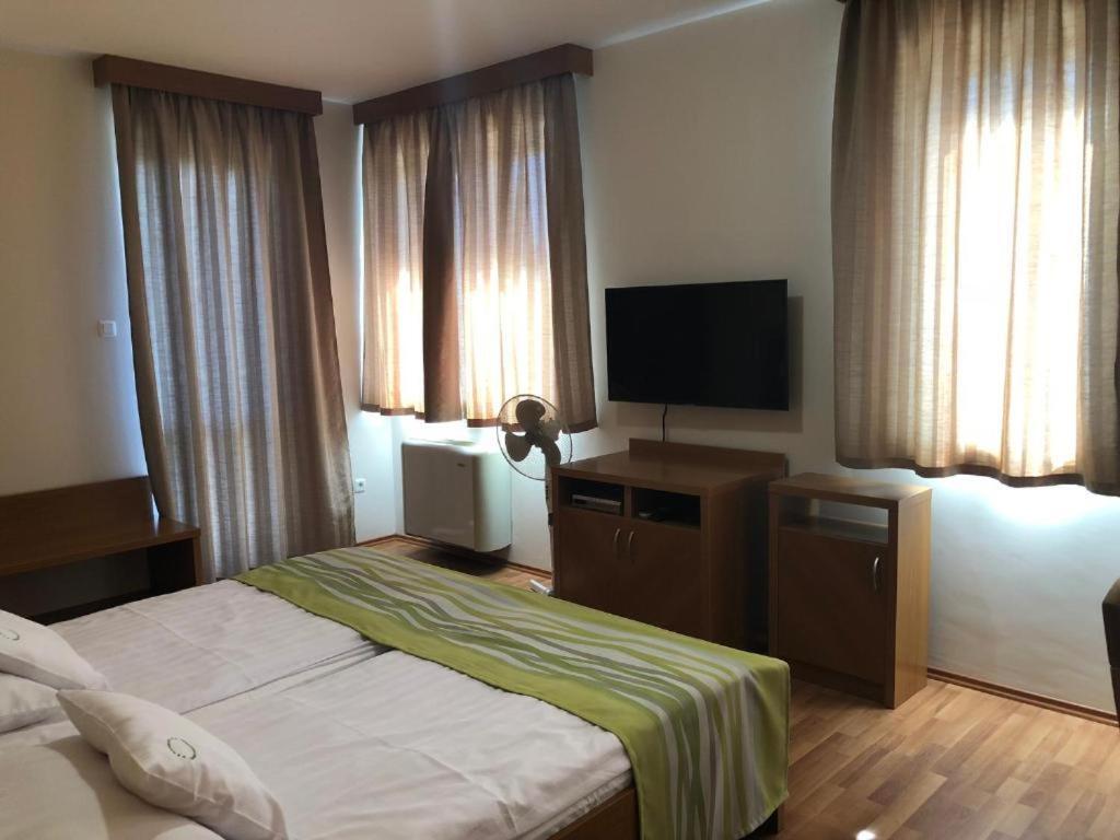 Rosemary Apartmanok, Rose, Lili, Mary1, Mary2 Hajdúszoboszló Εξωτερικό φωτογραφία