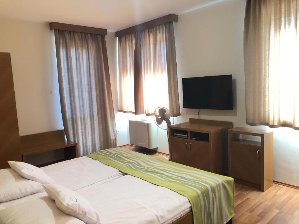 Rosemary Apartmanok, Rose, Lili, Mary1, Mary2 Hajdúszoboszló Εξωτερικό φωτογραφία